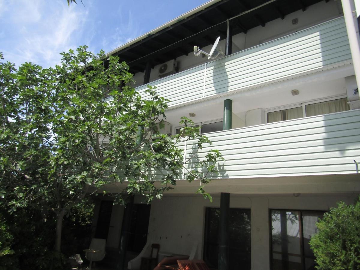 Hostel Papagal Varna Ngoại thất bức ảnh