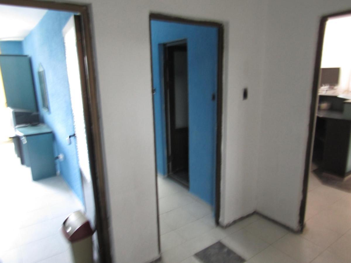 Hostel Papagal Varna Ngoại thất bức ảnh