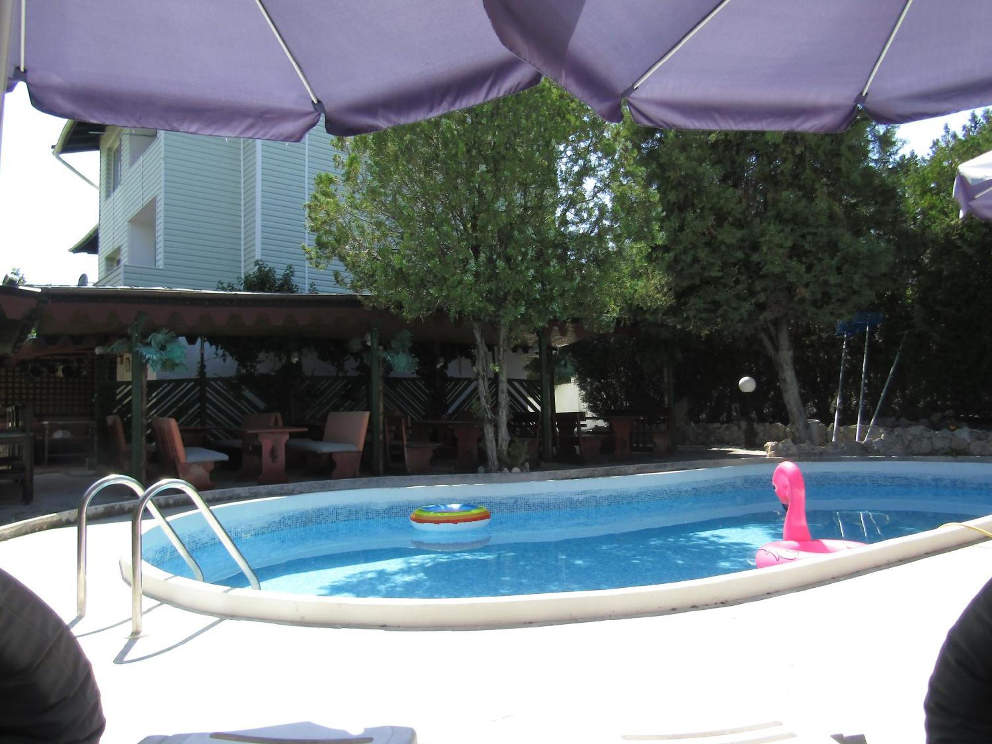 Hostel Papagal Varna Ngoại thất bức ảnh