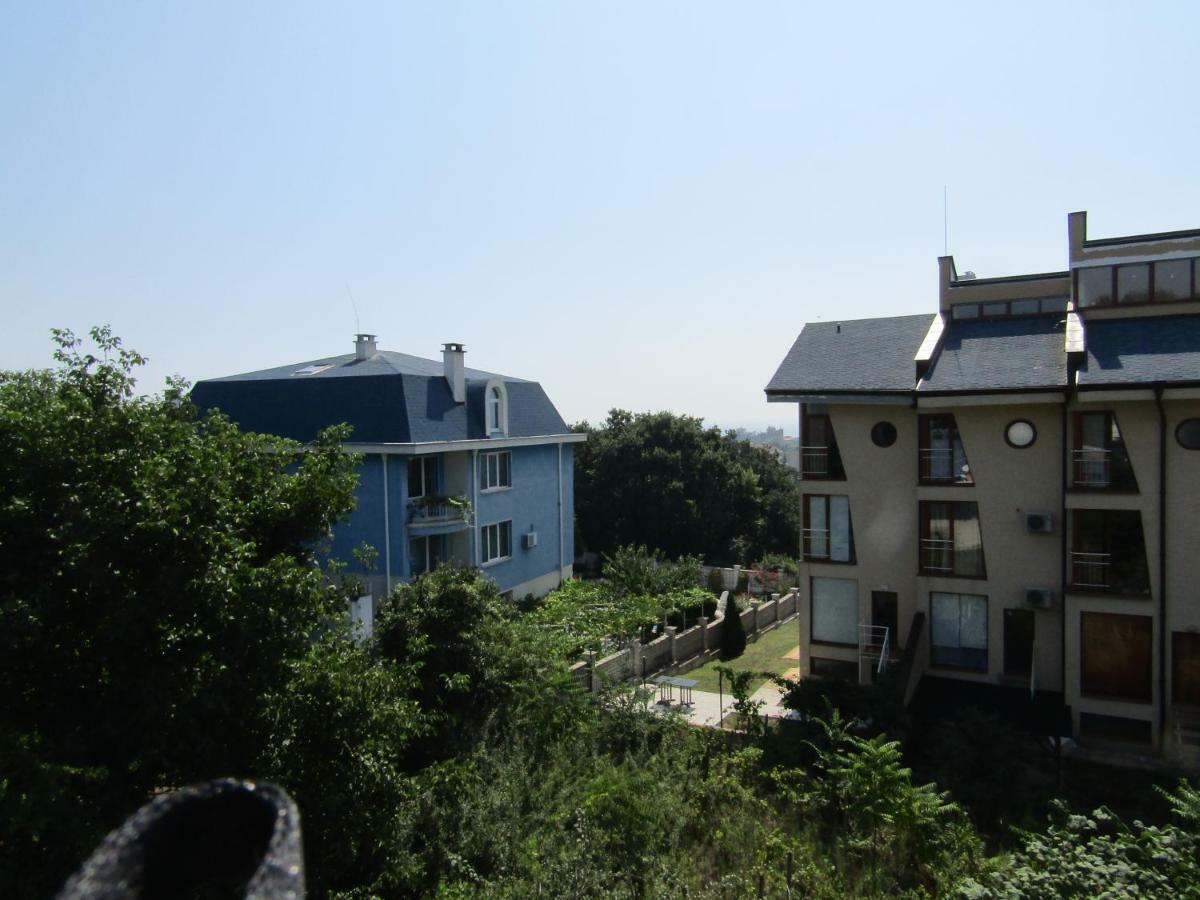 Hostel Papagal Varna Ngoại thất bức ảnh